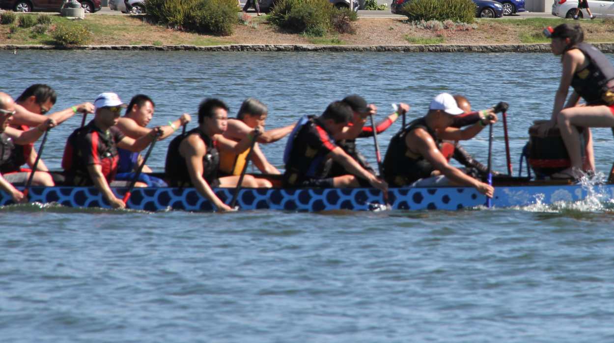 dragon boat racing