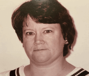 Joan Karpuk headshot