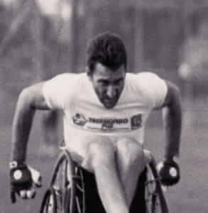 Phil Carpenter competing