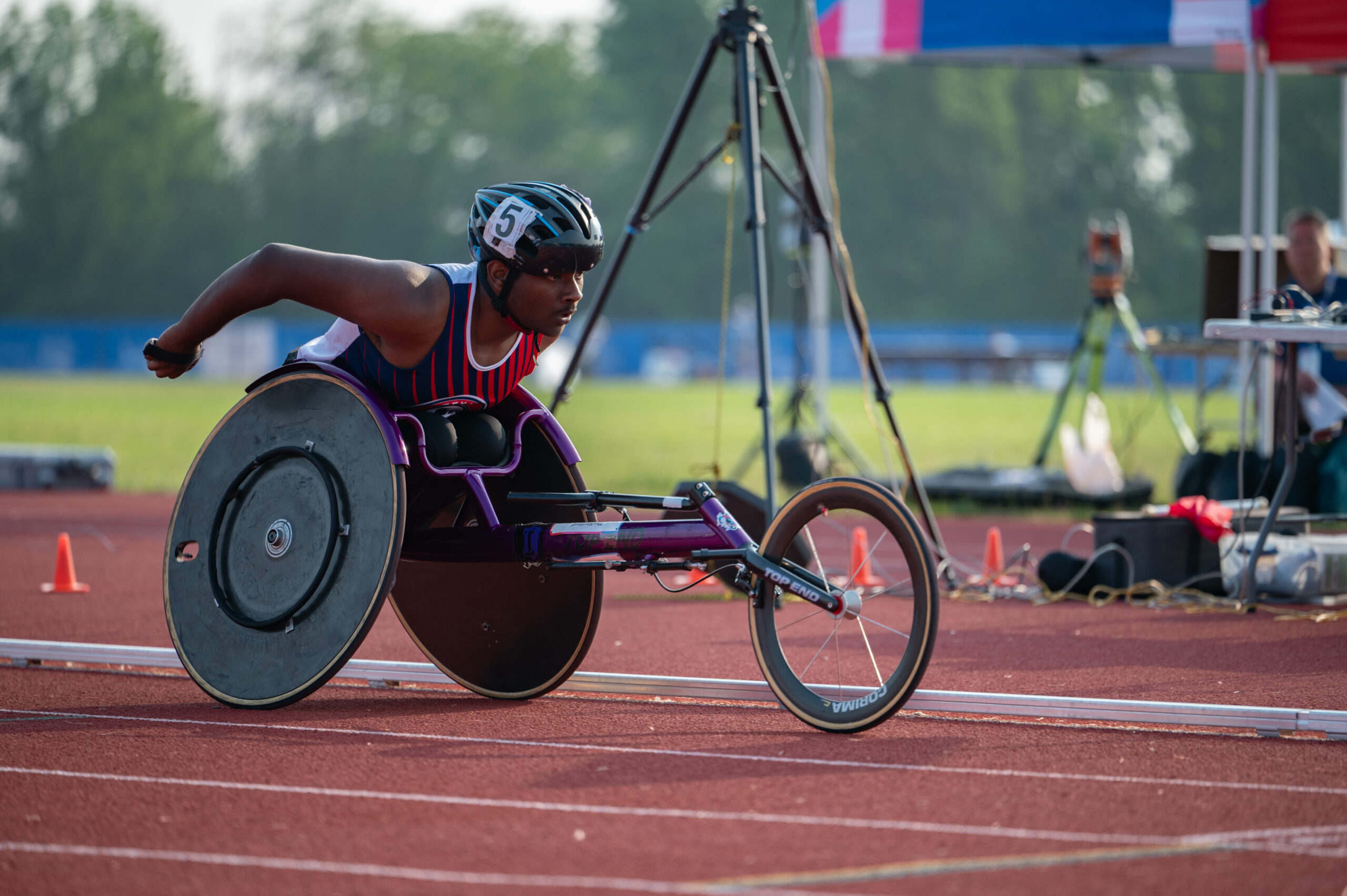 wheelchair track athlete